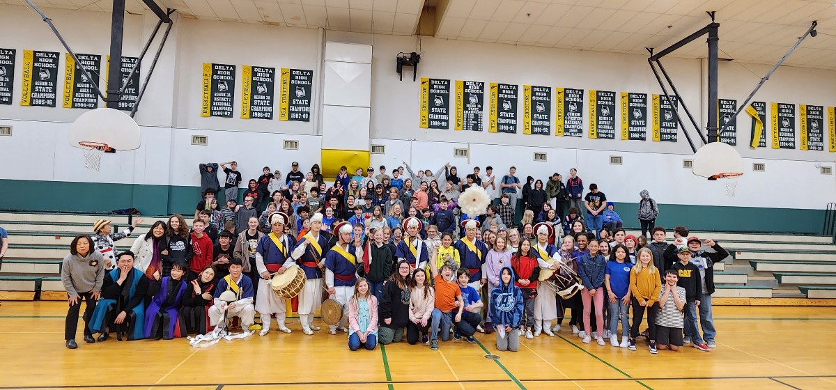 “The Way – Korean Nights” Held in Alaska, U.S. 