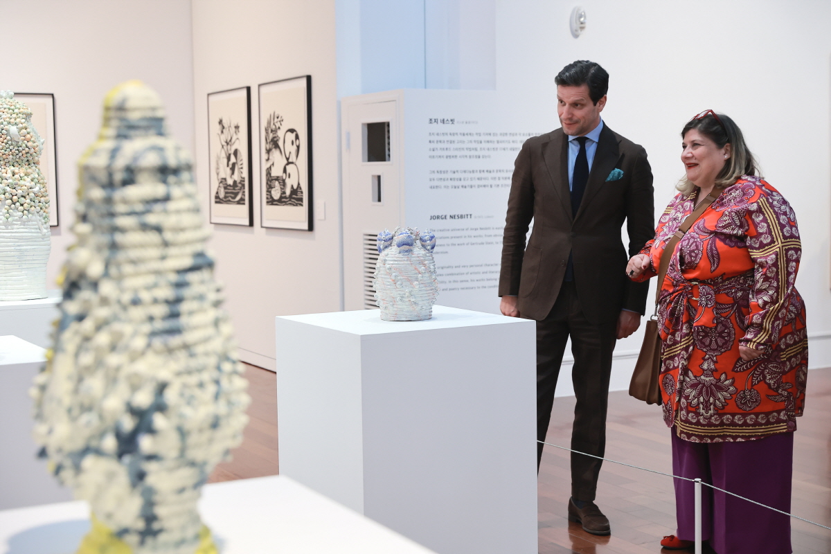 Exhibition “Portugal – The Enchanted Loom” Opened at KF Gallery  