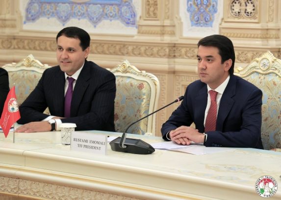 Rustami-Emomali-va-CHanni-Infantino-4-573x409.jpg